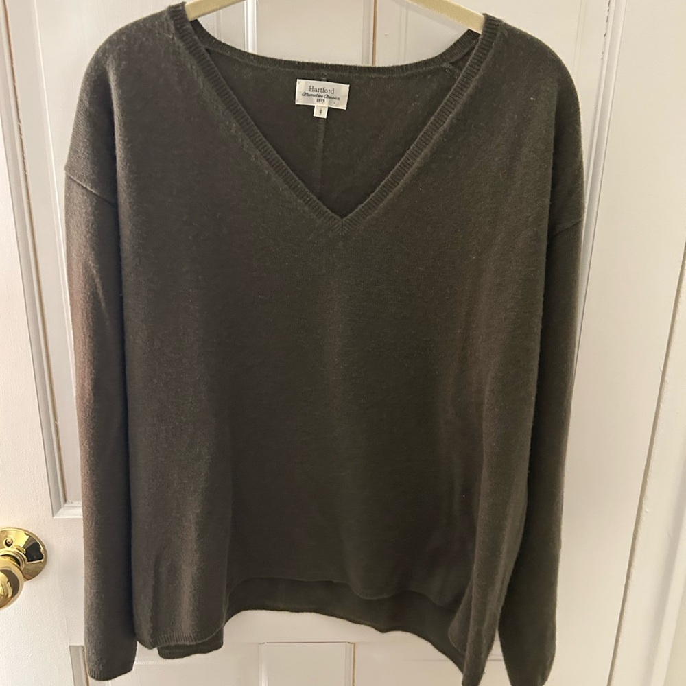 Hartford Classic Olive Knitwear Cashmere